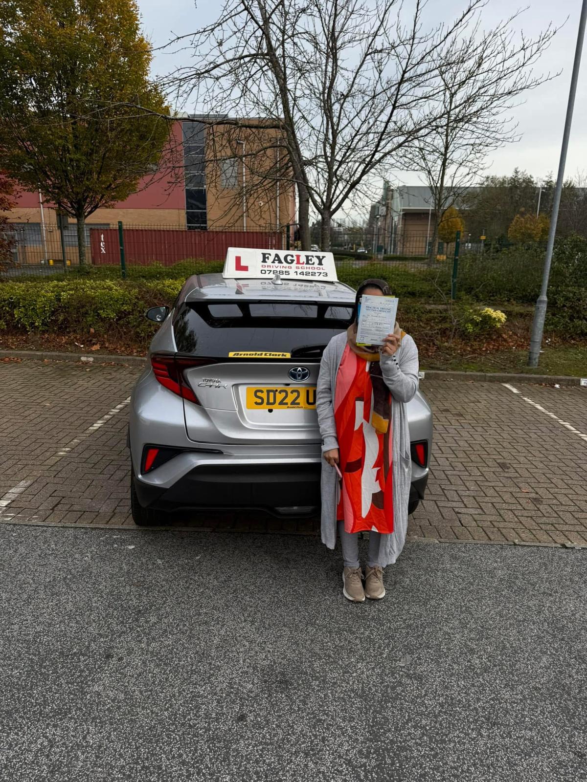 Automatic driving lessons in Bradford & Leeds – FastAutoPass pass photo