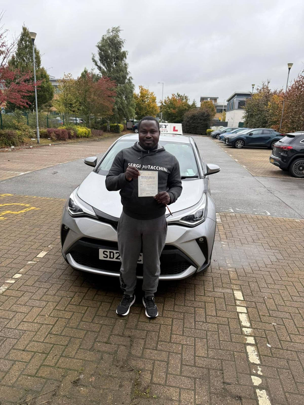 Automatic driving lessons in Bradford & Leeds – FastAutoPass pass photo