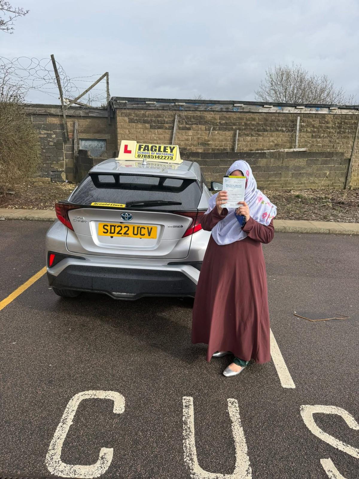 Automatic driving lessons in Bradford & Leeds – FastAutoPass pass photo