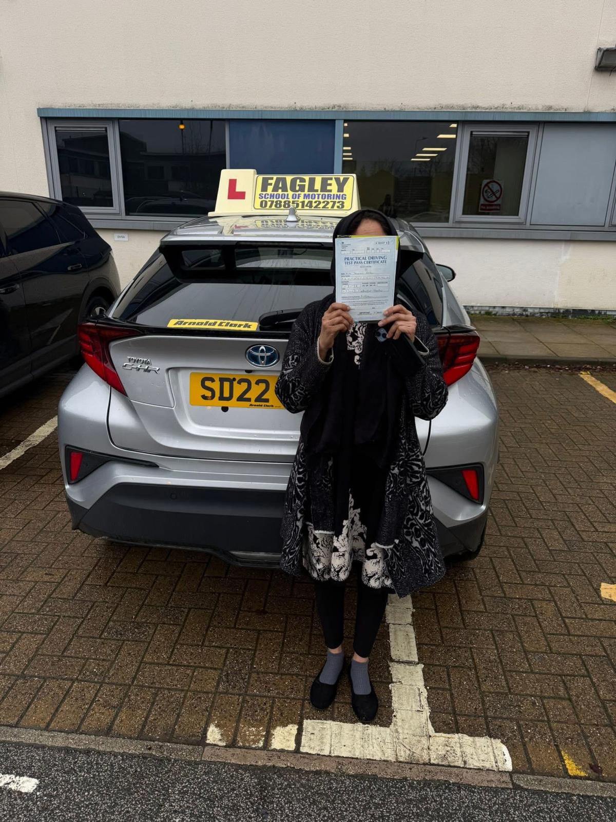 Automatic driving lessons in Bradford & Leeds – FastAutoPass pass photo