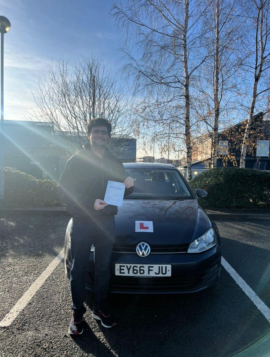 Automatic driving lessons in Bradford & Leeds – FastAutoPass pass photo